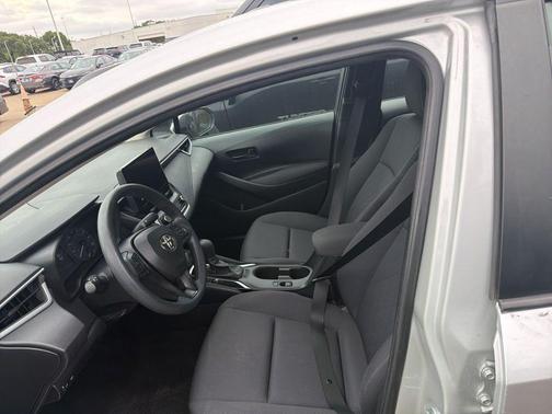 Classic Silver Metallic 2024 Toyota Corolla LE