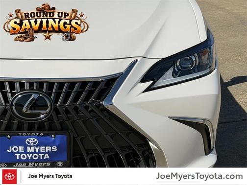 2024 Lexus ES 350 Base