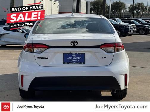 2025 Toyota Corolla LE