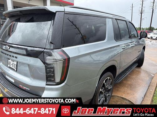 Sterling Gray Metallic 2025 Chevrolet Suburban RST