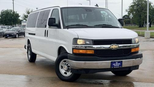 Summit White 2024 Chevrolet Express 3500 RWD 3500 Extended Wheelbase LT