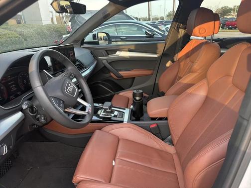 2025 Audi Q5 45 S line Premium Plus