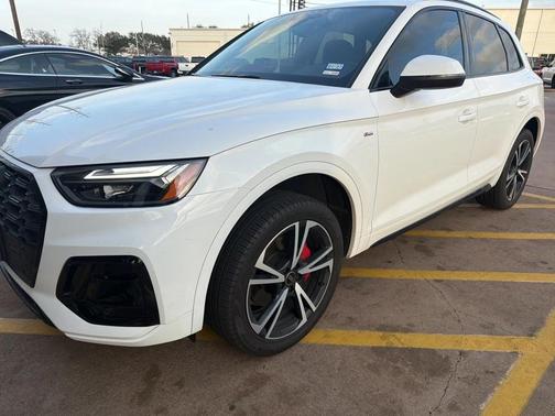 2025 Audi Q5 45 S line Premium Plus