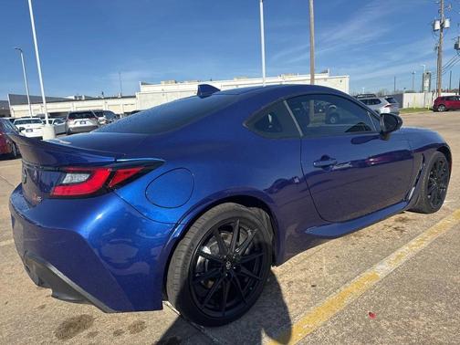 2024 Toyota GR86 Premium