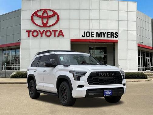 2025 Toyota Sequoia Base