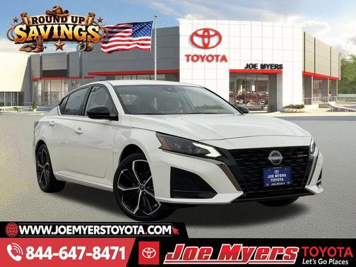 Glacier White 2025 Nissan Altima SR FWD