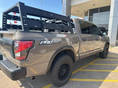 2021 Nissan Titan PRO-4X