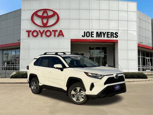 2025 Toyota RAV4 Hybrid XLE
