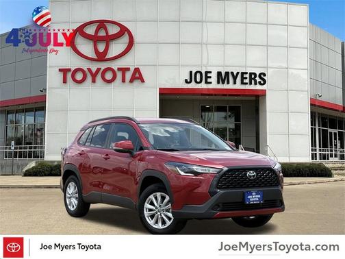 2024 Toyota Corolla Cross LE