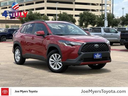 2024 Toyota Corolla Cross LE