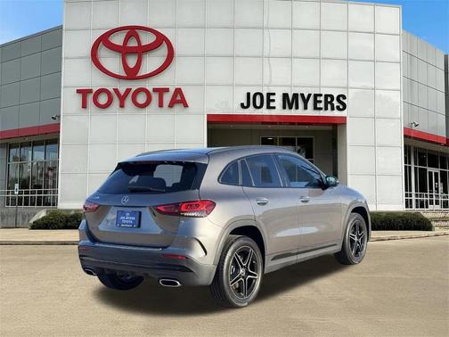 2023 Mercedes-Benz GLA 250 Base