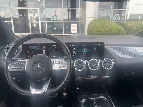 2023 Mercedes-Benz GLA 250 Base