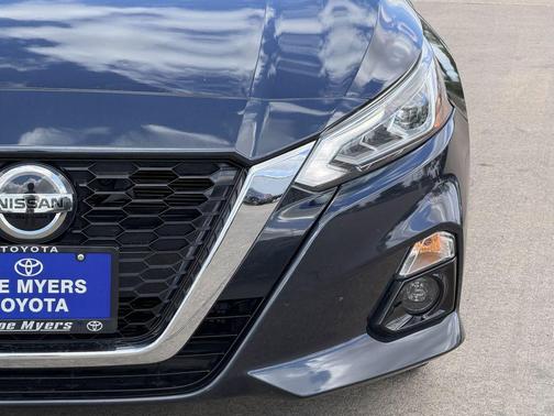 Storm Blue Metallic 2022 Nissan Altima 2.5 SL
