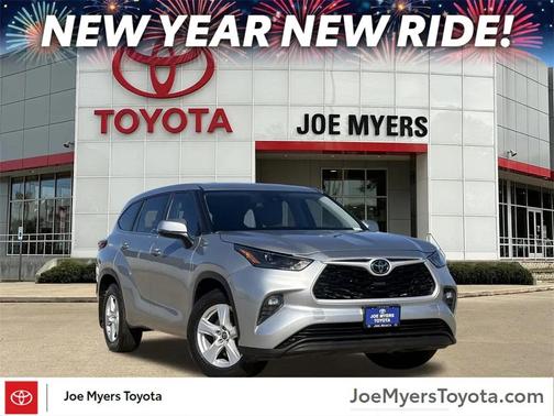 2023 Toyota Highlander LE