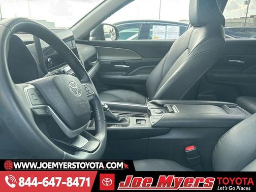 Midnight Black Metallic 2025 Toyota Grand Highlander XLE