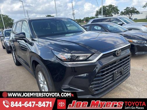 Midnight Black Metallic 2025 Toyota Grand Highlander XLE