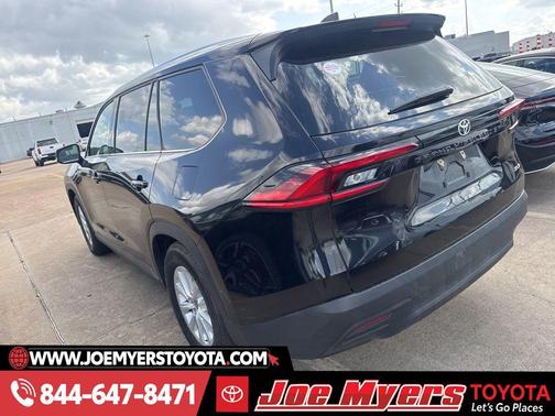 Midnight Black Metallic 2025 Toyota Grand Highlander XLE