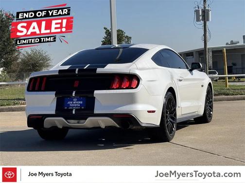 2017 Ford Mustang GT Premium