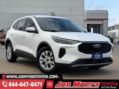 Star White Metallic Tri-Coat 2023 Ford Escape Active