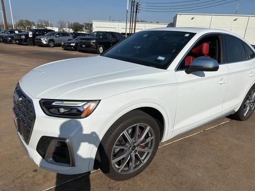 2025 Audi SQ5 3.0T Premium Plus