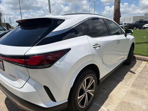 White Pearl 2024 Lexus RX 350 Base