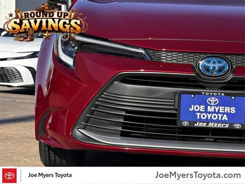 2025 Toyota Corolla Hybrid XLE