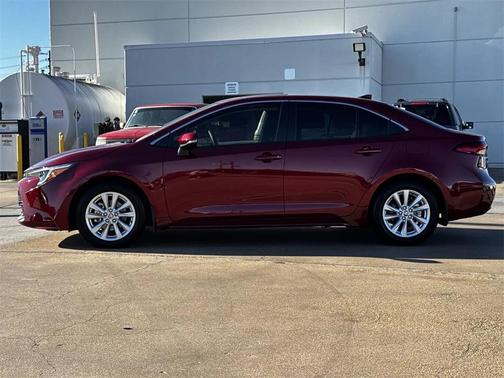 2025 Toyota Corolla Hybrid XLE