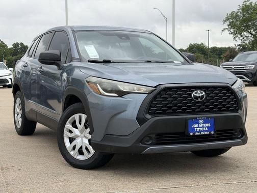 Celestite 2022 Toyota Corolla Cross L
