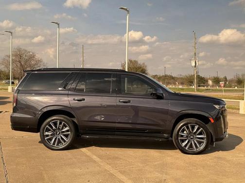 2023 Cadillac Escalade Sport