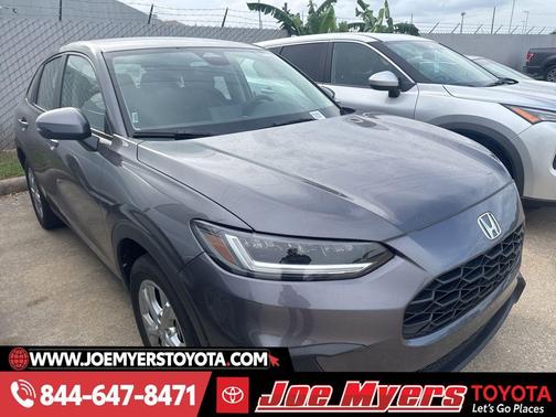 Modern Steel Metallic 2025 Honda HR-V LX