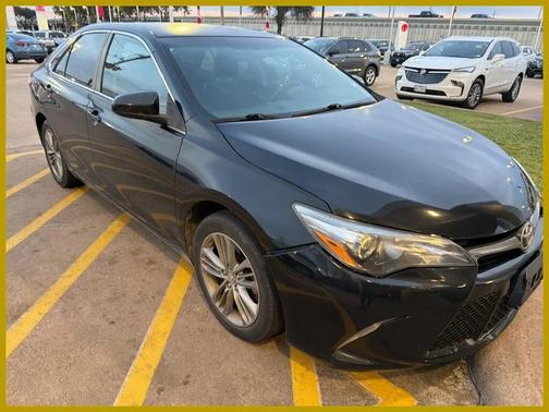 2016 Toyota Camry SE