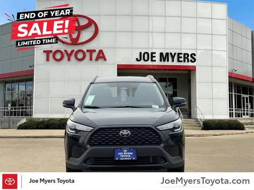 2025 Toyota Corolla Cross LE