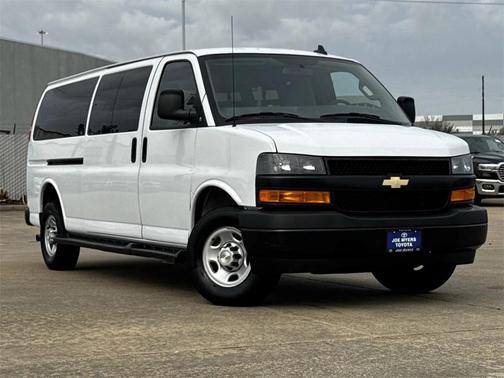 2023 Chevrolet Express 3500 RWD 3500 Extended Wheelbase LS