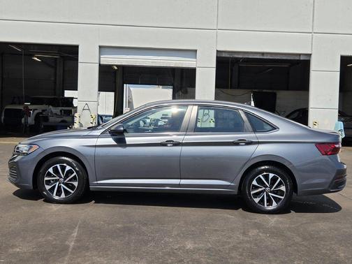 Platinum Gray Metallic 2024 Volkswagen Jetta 1.5T S