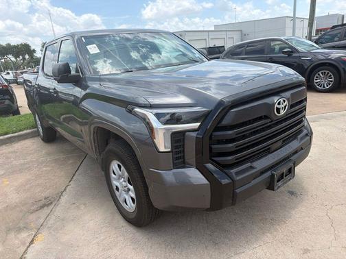 Magnetic Gray Metallic 2025 Toyota Tundra SR