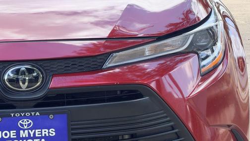 Ruby Flare Pearl 2025 Toyota Corolla LE