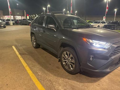 2024 Toyota RAV4 XLE Premium