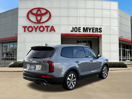 2020 Kia Telluride S