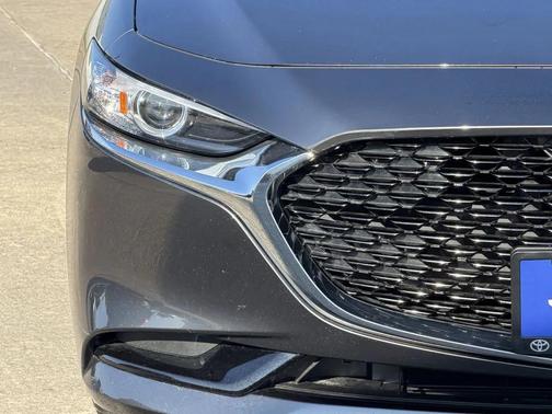 2025 Mazda Mazda3 FWD w/Preferred Package