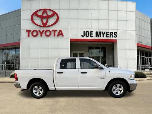 2023 RAM 1500 Classic SLT
