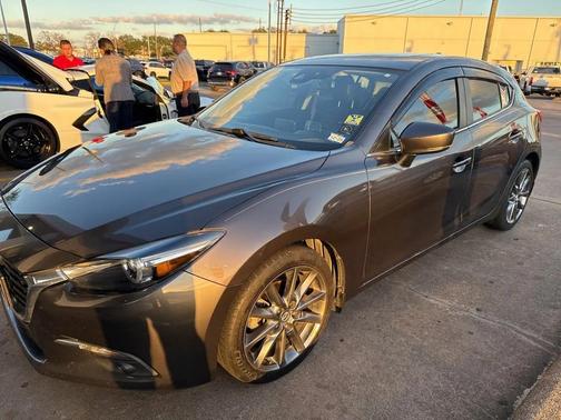 2018 Mazda Mazda3 Grand Touring