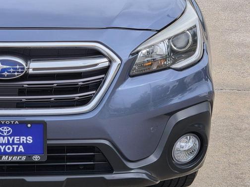 Twilight Blue Metallic 2018 Subaru Outback 2.5i Premium
