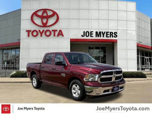 2022 RAM 1500 Classic SLT