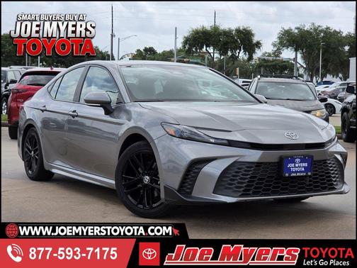 Heavy Metal 2025 Toyota Camry SE