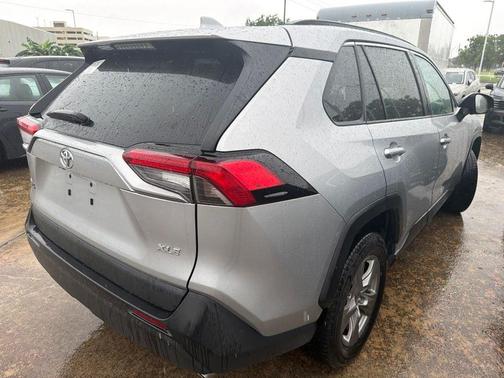 Silver Sky Metallic 2024 Toyota RAV4 XLE