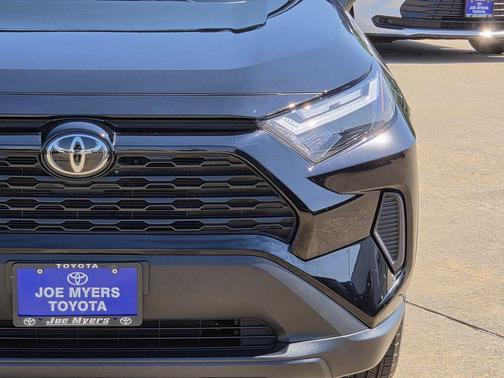 Midnight Black Metallic 2025 Toyota RAV4 XLE