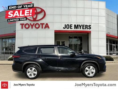 2023 Toyota Highlander LE
