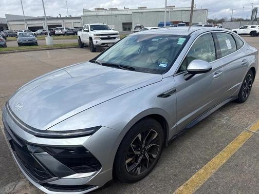 2025 Hyundai SONATA SEL