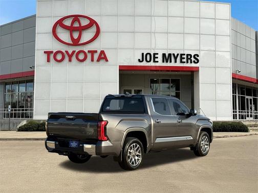 2025 Toyota Tundra Hybrid 1794 Edition