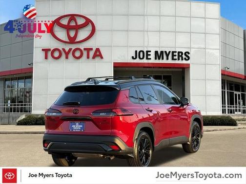 2025 Toyota Corolla Cross XLE